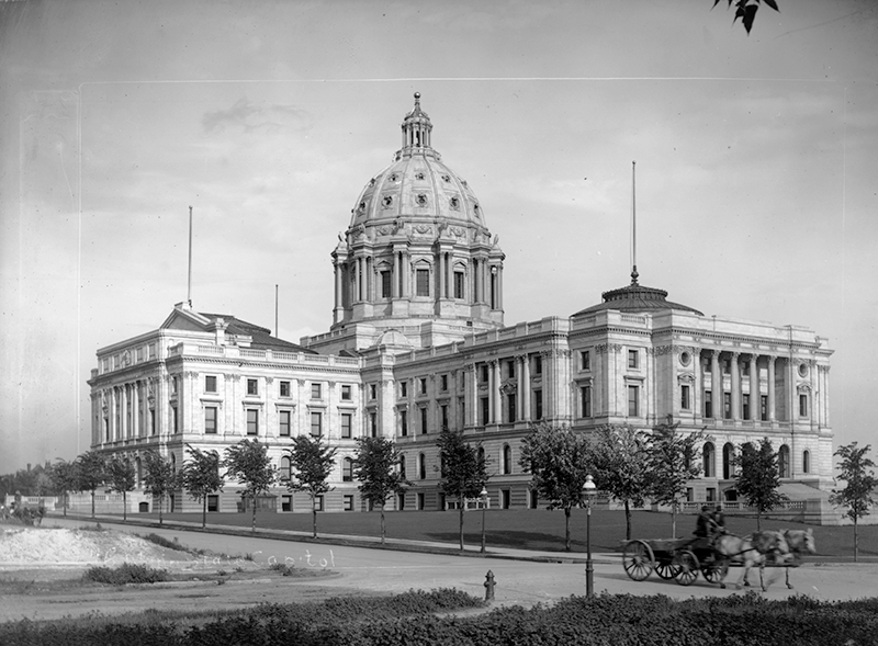 Minnesota State Capitol, photo by Charles W. Jerome, about 1913